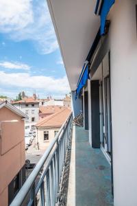 Atelier St Didier-Spacieux avec grand balcon-Saône