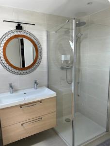Appartement en duplex Trevieres 3 eme étage
