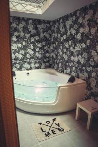 Bisous Bisous - Romantique Room