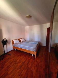 Big huge apartment Center 84m NIVY