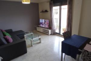 comparte mi piso preciosa habitación