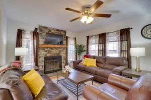 Shenandoah Valley Home about 13 Mi to National Park! - Catherine Furnace