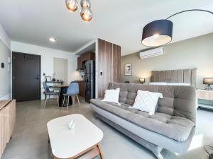 Amber Lujoso Monoambiente a estrenar