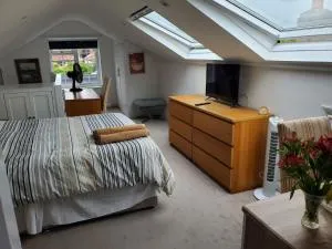 Avalon Guest Suite Ewell - 萨顿