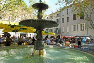 Appartements L-HendriX - Appartement Grand Confort - VallabriX proche UZES : photos des chambres