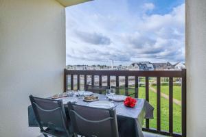 Appartements 600m plage - Vue sur le port du Crouesty : photos des chambres