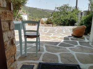 TRADITIONAL HOUSE Antigoni