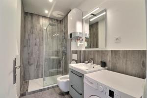 Le Péri - T1 Apartment 4 Guests - Villeurbanne