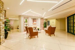 Wall Street Apartments by BnbHost