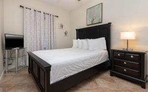 Phoenix VII 71412 condo