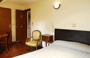 Hotels Hotel de l'Aveyron : Chambre Double