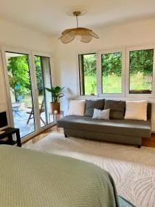 Cosy studio avec piscine 30min de Paris et 20min de Versailles - 布吉瓦尔