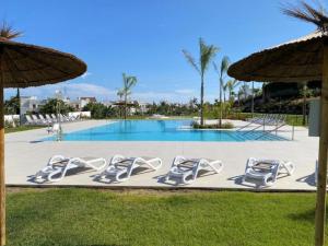 21 Alcazaba Lagoon groundfloor apt tropical garden