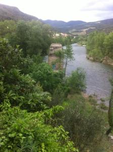 Maisons de vacances Ceps Cottage sleeps 6 with free wifi near the river : photos des chambres