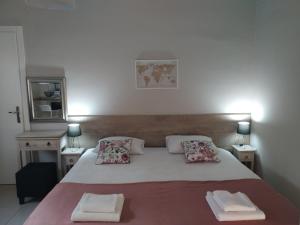 Trousas Apartments