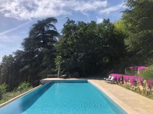 Appartements La Chataigne Perchee, piscine et nature : Appartement 2 Chambres