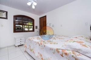 Linda Casa no Centro da Praia, Próximo a Praia e Comércio em Geral