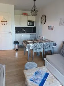 Apt cosy, lumineux,idéalement placé - Le Désert