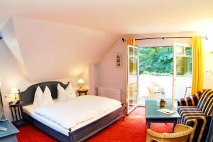 Triple Room with Balcony room in Kurhaus Devin