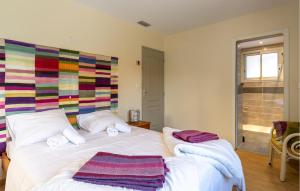 Maisons de vacances Amazing Home In Prades Sur Vernazobre : photos des chambres