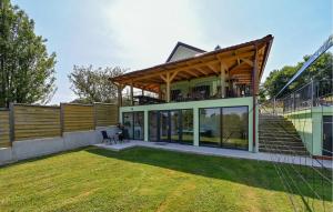 Beautiful Home In Imbriovec Jalzabetski