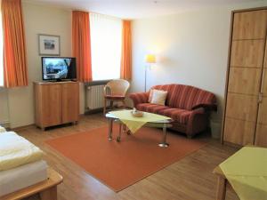 Bohn 'Kiebitz', Mittelstraße