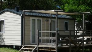 Campings Camping Sud Ardeche 3 etoiles familial piscine chauffee Gorges de l Ardeche : photos des chambres