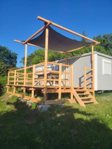 Campings Camping Sud Ardeche 3 etoiles familial piscine chauffee Gorges de l Ardeche : photos des chambres