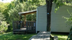 Campings Camping Sud Ardeche 3 etoiles familial piscine chauffee Gorges de l Ardeche : Mobile Home