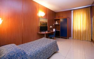 Single Room room in Hotel San Luca