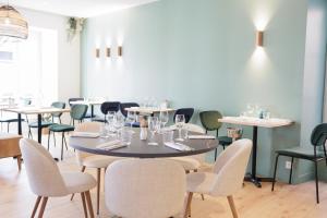 Hotels L'Esplanade Hotel Restaurant Bar a vin : photos des chambres