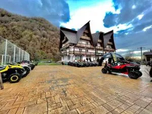 CONACUL VANATORULUI, Borlova - MUNTELE MIC - Enduro Base - 卡兰塞贝什