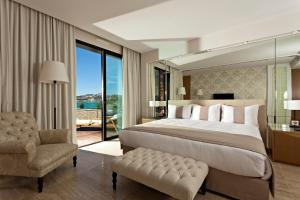 Hotels Hostellerie La Farandole : photos des chambres