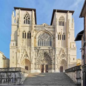 Appartements Magnifique T2 place de la cathedrale et passerelle : photos des chambres