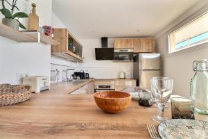 Appartements Magnificent T3 apartment with balcony and parking - Sainte-Foy-les-Lyon : photos des chambres