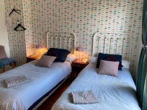 Carré Vintage, gîte années 50 avec jardin proche Laon