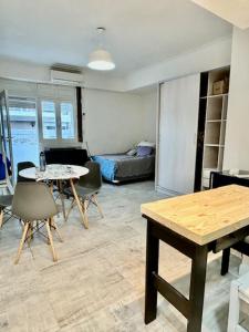 Arenales Luminoso e ideal Departamento en Recoleta