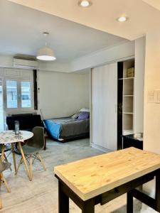 Arenales Luminoso e ideal Departamento en Recoleta