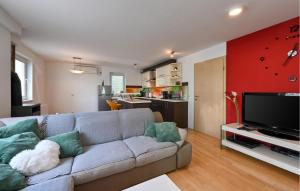 Awesome Home In Ivanec With Wi-Fi 