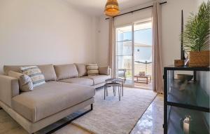 2 Bedroom Amazing Apartment In Manilva