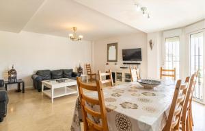 Nice Home In Medina Sidonia With Wifi