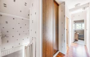 Maisons de vacances 3 Bedroom Cozy Home In Etainhus : photos des chambres