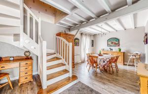 Maisons de vacances 3 Bedroom Cozy Home In Etainhus : photos des chambres