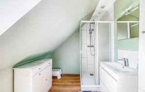 Maisons de vacances 3 Bedroom Cozy Home In Etainhus : photos des chambres