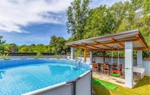 3 Bedroom Gorgeous Home In Medulin 