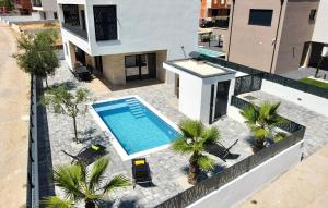 Stunning Home In Vodice With Wifi