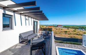 Amazing Home In Vrana 