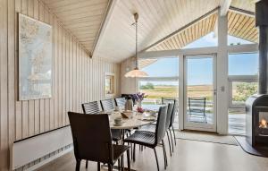 Stunning Home In Humble With Sauna