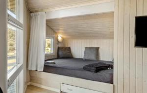 Stunning Home In Humble With Sauna