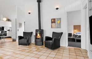 Stunning Home In Nørre Nebel With Sauna